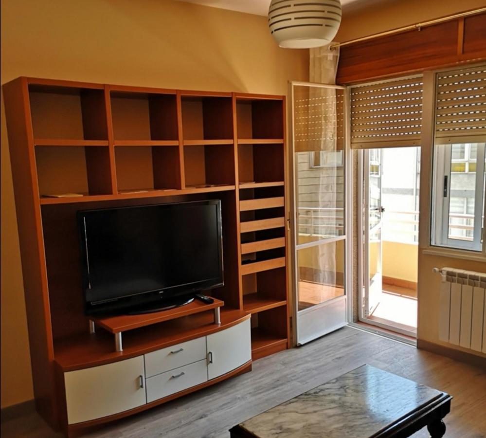 Piso Auditorio Ourense Daire Dış mekan fotoğraf